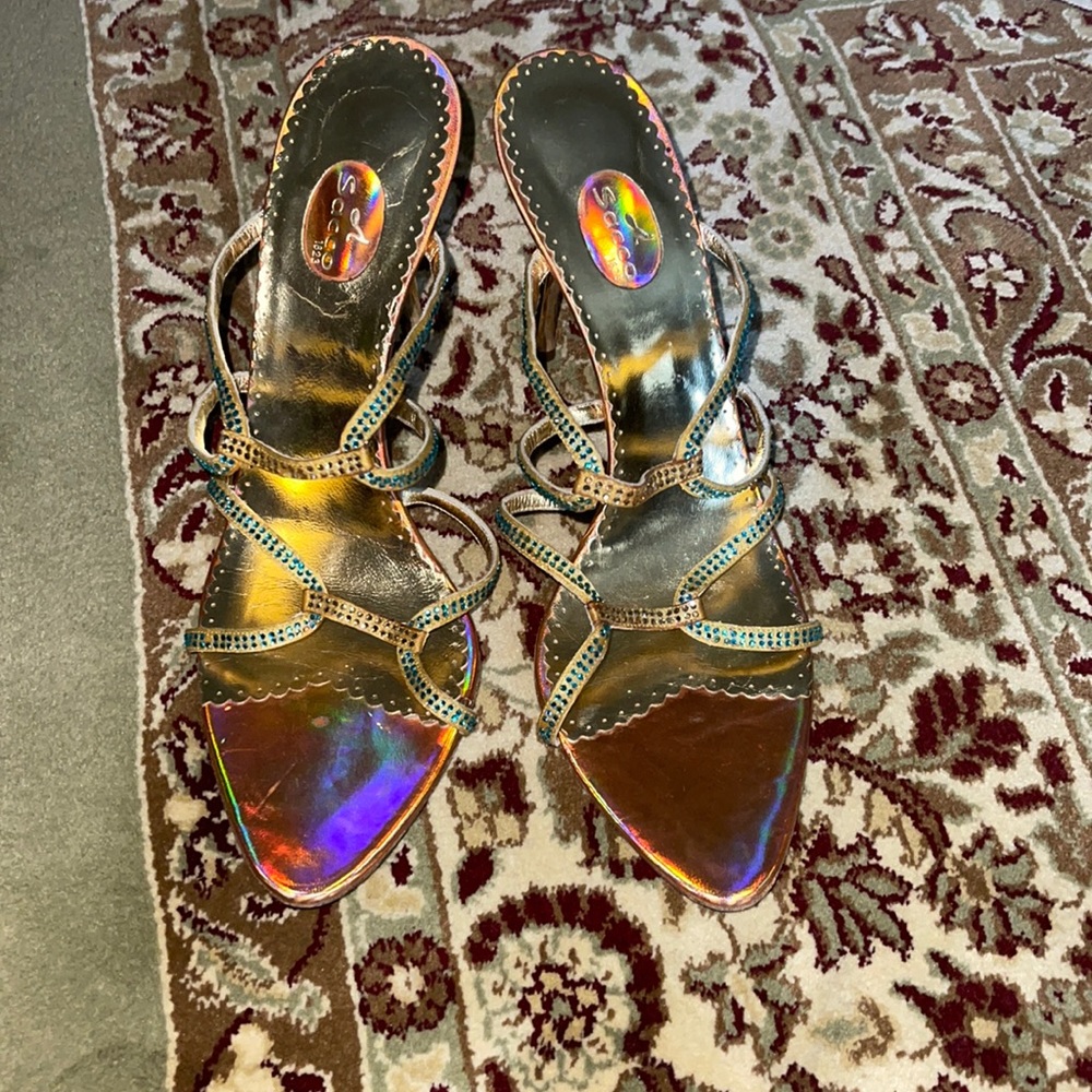 Sacco heels 1823
